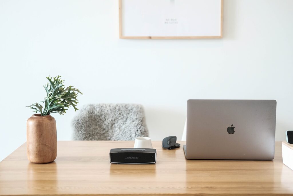 organizing office desk